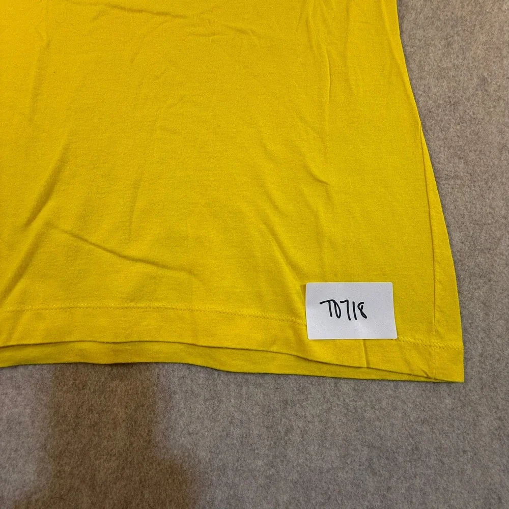 Nike Oregon Ducks Womens Slim Fit T-Shirt‎ Yellow Metallic Silver O Logo Small
